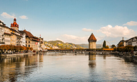Kapellbrücke & Wasserturm im Herbst | Luzern Tourismus, Anina Fässler