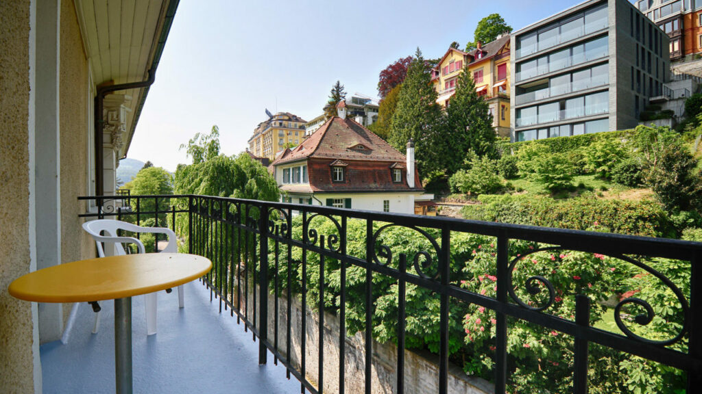 Luzern Doppelzimmer Nord Hotel Royal 3 1280x720
